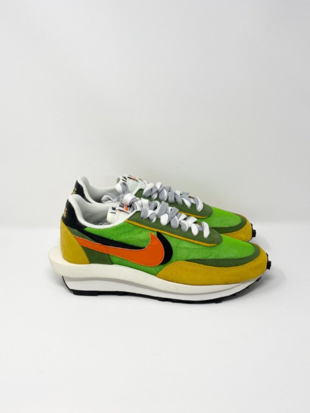 Nike Sacai Waffle Green Gusto 7 women’s - Collectors